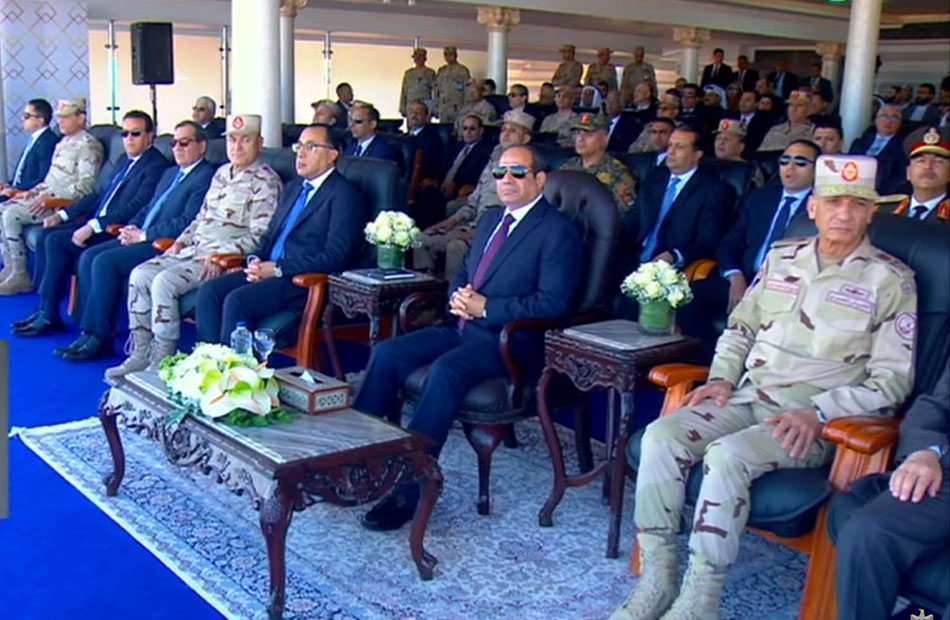 الرئيس السيسي: خلال الفترة القادمة سنتحرك بخطة كبيرة لتنمية سيناء