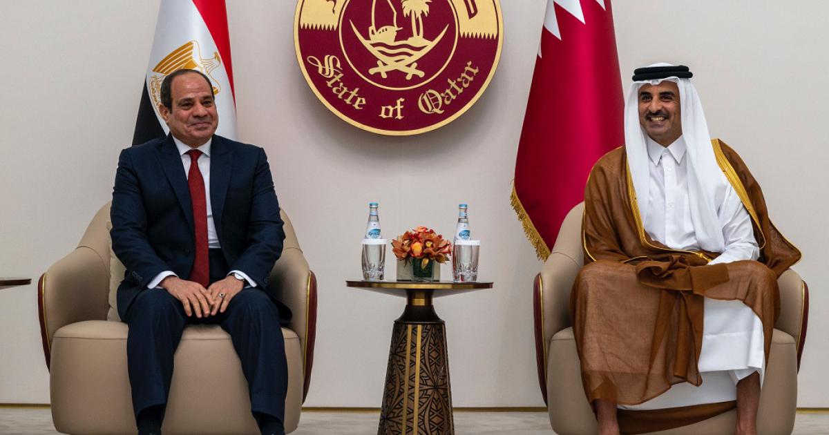 الرئيس السيسي والشيخ تميم يشهدان التوقيع على مذكرة تفاهم بين صندوق مصر السيادي وجهاز قطر للاستثمار
