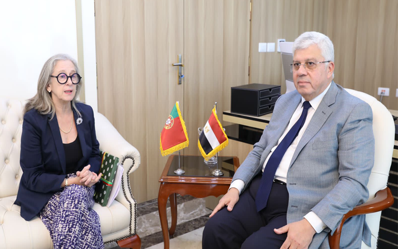 Egypt and Portugal discuss ways to enhance cooperation between the two countries.