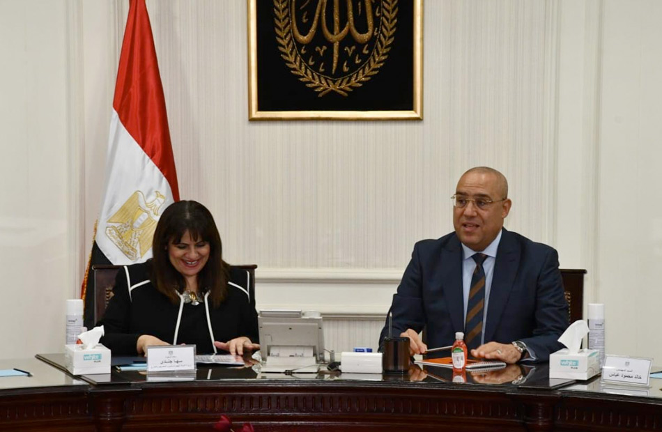  وزيرا الإسكان والهجرة يبحثان سبل التعاون المشترك لإتاحة فرص الاستثمار العقاري للمصريين بالخارج
