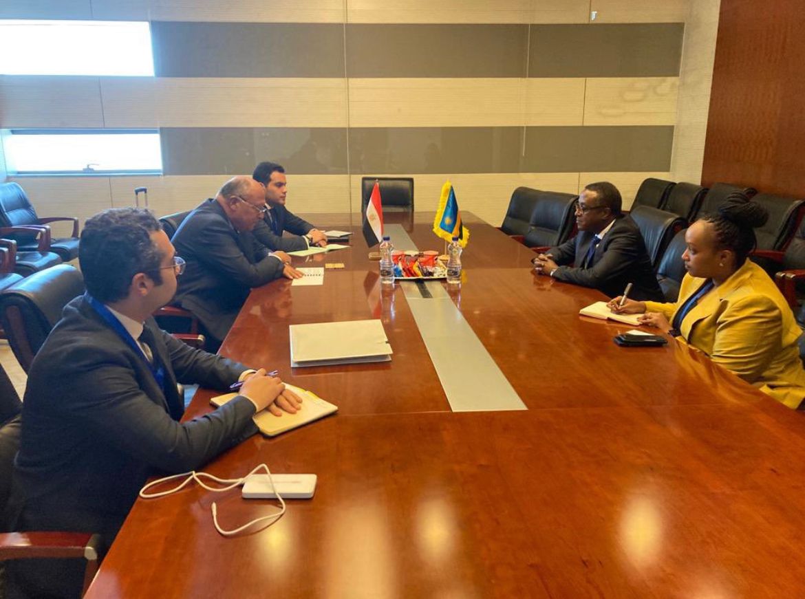 وزير الخارجية يبحث مع نظيره الرواندي تحضيرات الدورة الثانية من اللجنة المشتركة في كيجالي