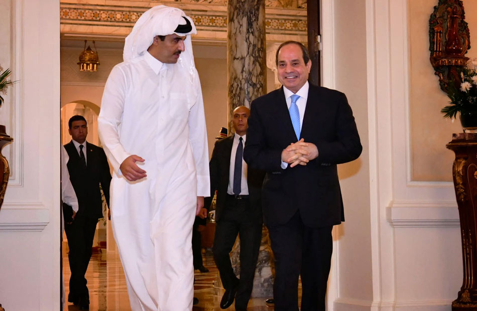 الرئيس السيسي والأمير تميم يبحثان في قطر العلاقات الثنائية والقضايا الإقليمية والدولية ذات الاهتمام المشترك