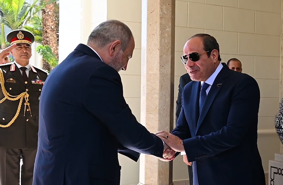   يستقبل رئيس وزراء أرمينيا بقصر الاتحادية