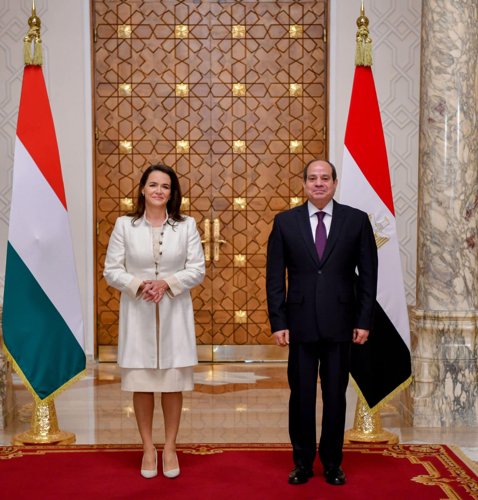 President Sisi meets with President of Hungary to discuss Egyptian efforts in the Gaza Strip.