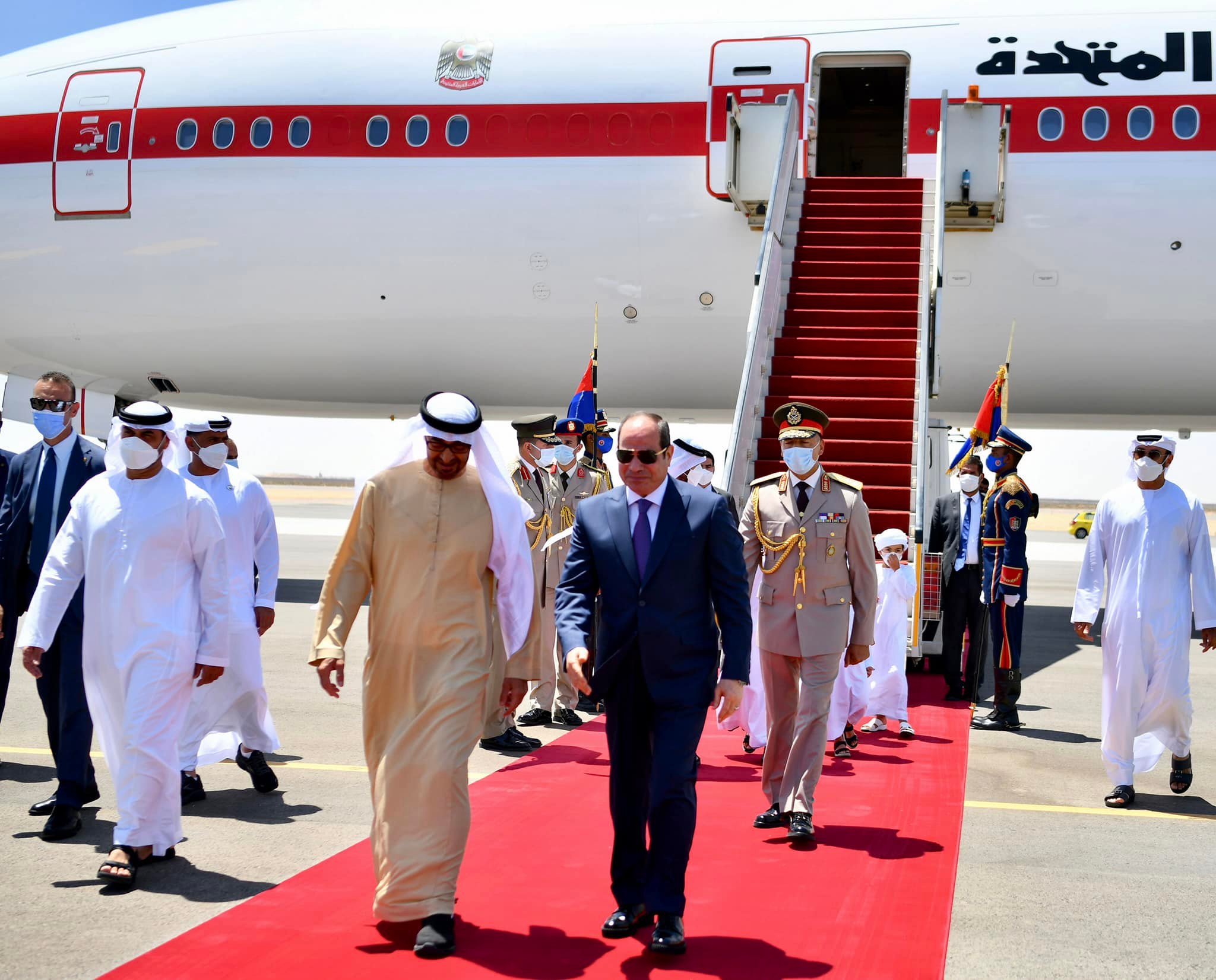 President Sisi receives Sheikh Mohamed bin Zayed Al Nahyan at El Alamein Airport